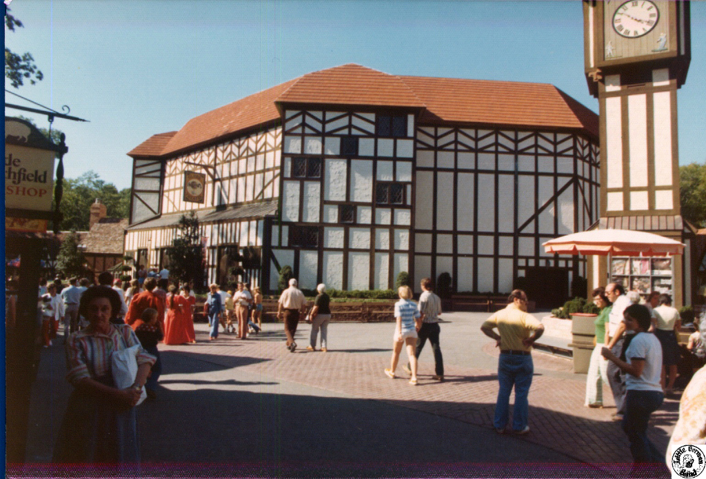 1976 09 12 05 Busch Gardens VA.jpg